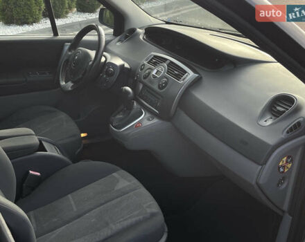 Синій Рено Сценік, об'ємом двигуна 1.6 л та пробігом 223 тис. км за 4450 $, фото 18 на Automoto.ua