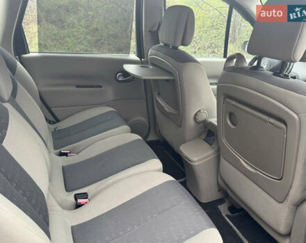 Синий Рено Сценик, объемом двигателя 1.6 л и пробегом 170 тыс. км за 4500 $, фото 20 на Automoto.ua