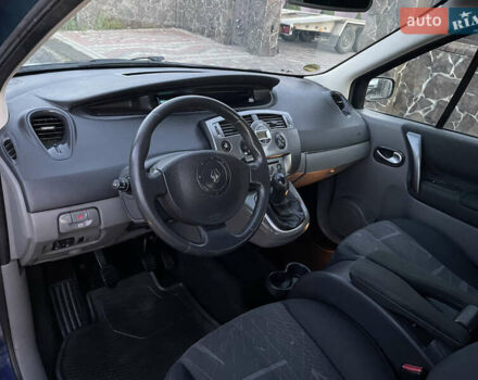Синий Рено Сценик, объемом двигателя 1.6 л и пробегом 174 тыс. км за 4800 $, фото 24 на Automoto.ua