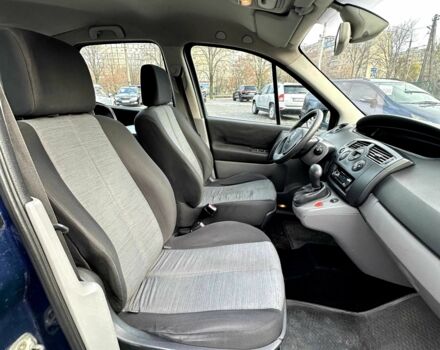 Синий Рено Сценик, объемом двигателя 1.6 л и пробегом 244 тыс. км за 4350 $, фото 3 на Automoto.ua