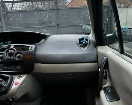 Синий Рено Сценик, объемом двигателя 1.6 л и пробегом 226 тыс. км за 4550 $, фото 9 на Automoto.ua