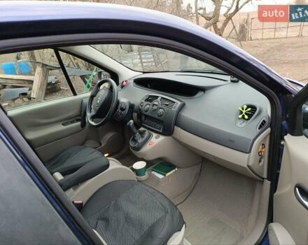 Синий Рено Сценик, объемом двигателя 1.6 л и пробегом 180 тыс. км за 5300 $, фото 3 на Automoto.ua