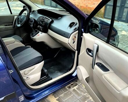 Синий Рено Сценик, объемом двигателя 1.6 л и пробегом 230 тыс. км за 4999 $, фото 6 на Automoto.ua