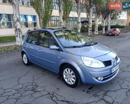Рено Сценик 2006 в Николаеве на Automoto.ua Синий Рено Сценик, объемом двигателя 1.6 л и пробегом 276 тыс. км за 4800 $, фото 16 на Automoto.ua