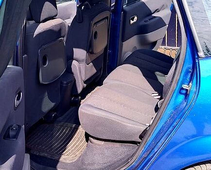 Синий Рено Сценик, объемом двигателя 1.6 л и пробегом 200 тыс. км за 4999 $, фото 6 на Automoto.ua
