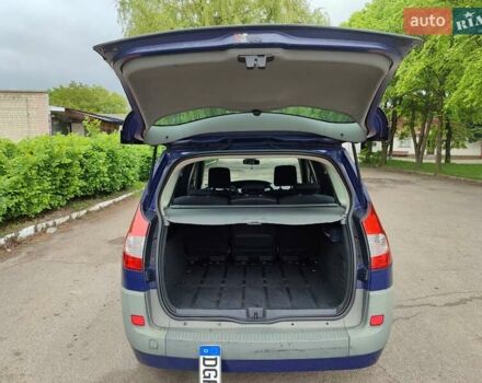 Синій Рено Сценік, об'ємом двигуна 1.6 л та пробігом 241 тис. км за 4750 $, фото 13 на Automoto.ua