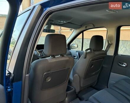 Рено Сценик 2006 в Луцке на Automoto.ua Синий Рено Сценик, объемом двигателя 1.6 л и пробегом 125 тыс. км за 5550 $, фото 6 на Automoto.ua