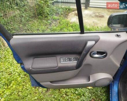 Рено Сценик 2007 в Ивано-Франковске на Automoto.ua Синий Рено Сценик, объемом двигателя 1.6 л и пробегом 129 тыс. км за 5000 $, фото 38 на Automoto.ua