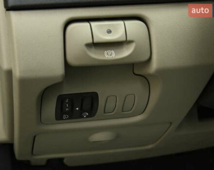 Рено Сценик 2007 в Бердичеве на Automoto.ua Синий Рено Сценик, объемом двигателя 2 л и пробегом 291 тыс. км за 5999 $, фото 16 на Automoto.ua