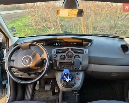 Синий Рено Сценик, объемом двигателя 1.6 л и пробегом 179 тыс. км за 4800 $, фото 13 на Automoto.ua