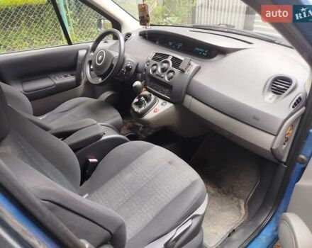 Рено Сценик 2007 в Ивано-Франковске на Automoto.ua Синий Рено Сценик, объемом двигателя 1.6 л и пробегом 129 тыс. км за 5000 $, фото 33 на Automoto.ua