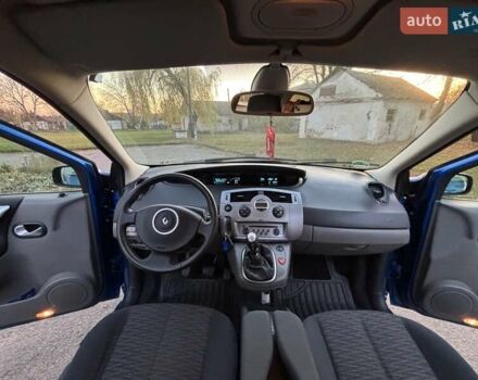 Синій Рено Сценік, об'ємом двигуна 1.6 л та пробігом 151 тис. км за 5699 $, фото 31 на Automoto.ua