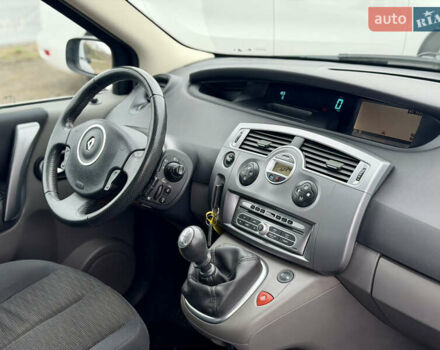 Синій Рено Сценік, об'ємом двигуна 1.6 л та пробігом 192 тис. км за 5999 $, фото 14 на Automoto.ua