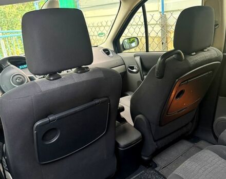 Синій Рено Сценік, об'ємом двигуна 1.6 л та пробігом 225 тис. км за 4990 $, фото 4 на Automoto.ua