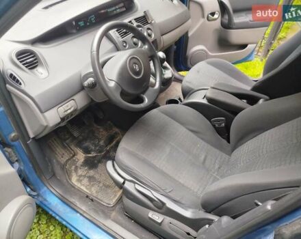 Рено Сценик 2007 в Ивано-Франковске на Automoto.ua Синий Рено Сценик, объемом двигателя 1.6 л и пробегом 129 тыс. км за 5000 $, фото 7 на Automoto.ua