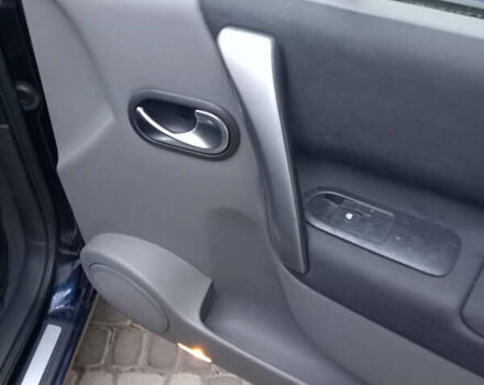 Синий Рено Сценик, объемом двигателя 1.6 л и пробегом 178 тыс. км за 5750 $, фото 25 на Automoto.ua