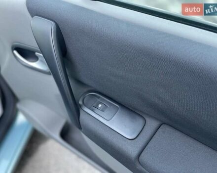 Синій Рено Сценік, об'ємом двигуна 1.6 л та пробігом 117 тис. км за 5900 $, фото 41 на Automoto.ua