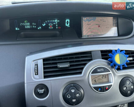 Синий Рено Сценик, объемом двигателя 2 л и пробегом 245 тыс. км за 5900 $, фото 20 на Automoto.ua