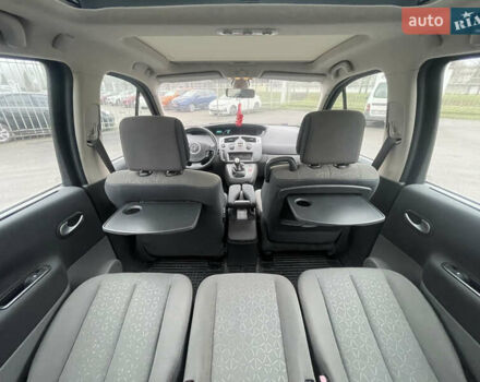 Синий Рено Сценик, объемом двигателя 1.6 л и пробегом 226 тыс. км за 5850 $, фото 8 на Automoto.ua