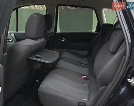 Синий Рено Сценик, объемом двигателя 1.6 л и пробегом 209 тыс. км за 5350 $, фото 24 на Automoto.ua