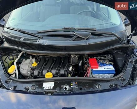 Синій Рено Сценік, об'ємом двигуна 1.6 л та пробігом 204 тис. км за 5650 $, фото 30 на Automoto.ua