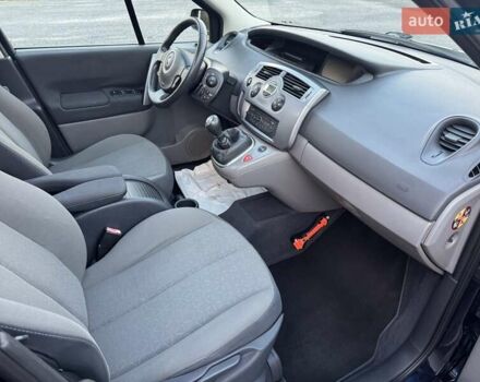 Синій Рено Сценік, об'ємом двигуна 1.6 л та пробігом 204 тис. км за 5650 $, фото 40 на Automoto.ua