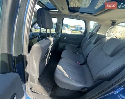 Синий Рено Сценик, объемом двигателя 1.6 л и пробегом 179 тыс. км за 5850 $, фото 14 на Automoto.ua