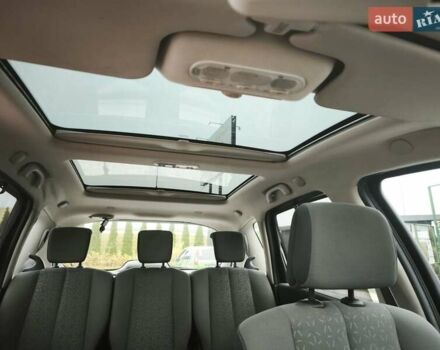 Синий Рено Сценик, объемом двигателя 1.6 л и пробегом 216 тыс. км за 5400 $, фото 11 на Automoto.ua