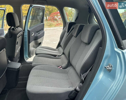 Синий Рено Сценик, объемом двигателя 1.6 л и пробегом 214 тыс. км за 6800 $, фото 19 на Automoto.ua