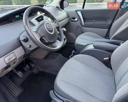 Синій Рено Сценік, об'ємом двигуна 1.6 л та пробігом 204 тис. км за 5650 $, фото 42 на Automoto.ua