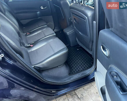 Синий Рено Сценик, объемом двигателя 1.9 л и пробегом 306 тыс. км за 6600 $, фото 8 на Automoto.ua