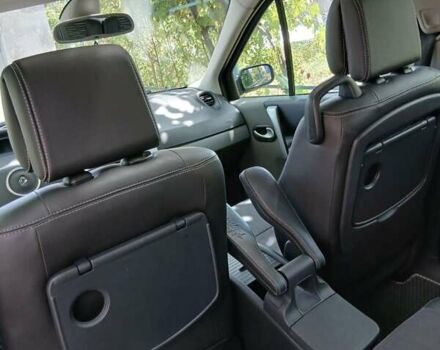 Синий Рено Сценик, объемом двигателя 1.6 л и пробегом 282 тыс. км за 7000 $, фото 12 на Automoto.ua