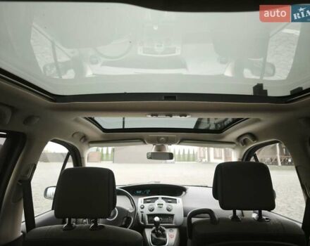 Синий Рено Сценик, объемом двигателя 1.6 л и пробегом 216 тыс. км за 5400 $, фото 14 на Automoto.ua