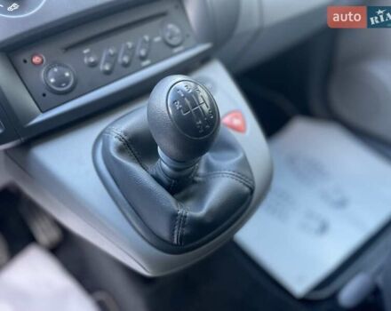 Синій Рено Сценік, об'ємом двигуна 1.6 л та пробігом 117 тис. км за 5900 $, фото 21 на Automoto.ua