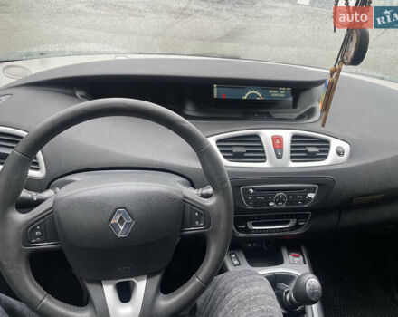 Синій Рено Сценік, об'ємом двигуна 1.9 л та пробігом 287 тис. км за 6700 $, фото 21 на Automoto.ua
