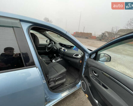 Синий Рено Сценик, объемом двигателя 1.4 л и пробегом 343 тыс. км за 5700 $, фото 15 на Automoto.ua