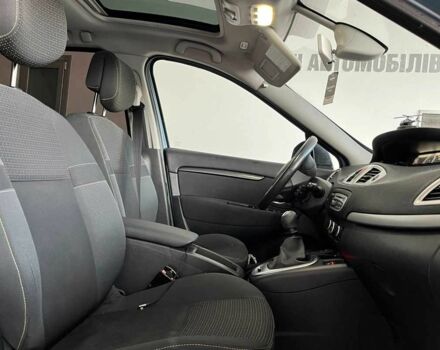 Синий Рено Сценик, объемом двигателя 1.6 л и пробегом 104 тыс. км за 7000 $, фото 9 на Automoto.ua