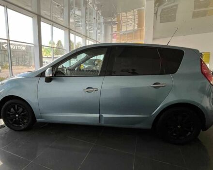 Синий Рено Сценик, объемом двигателя 1.6 л и пробегом 104 тыс. км за 7000 $, фото 3 на Automoto.ua