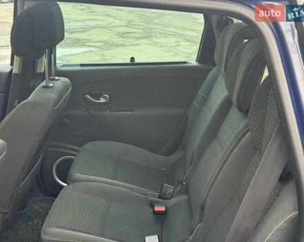 Синій Рено Сценік, об'ємом двигуна 1.5 л та пробігом 209 тис. км за 7600 $, фото 8 на Automoto.ua