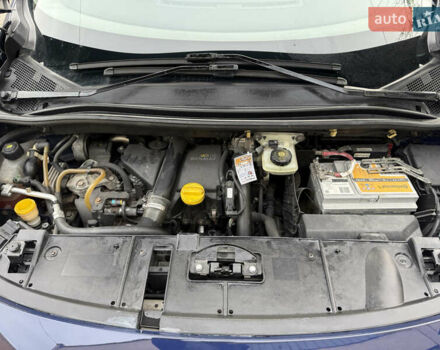 Синій Рено Сценік, об'ємом двигуна 1.5 л та пробігом 209 тис. км за 7600 $, фото 19 на Automoto.ua