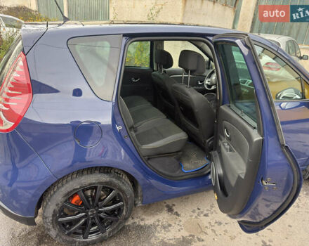 Синій Рено Сценік, об'ємом двигуна 1.5 л та пробігом 209 тис. км за 7600 $, фото 9 на Automoto.ua