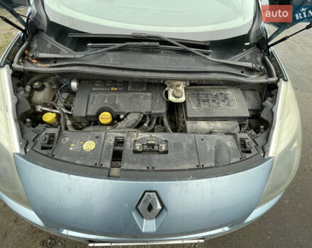 Синий Рено Сценик, объемом двигателя 1.4 л и пробегом 343 тыс. км за 5700 $, фото 9 на Automoto.ua