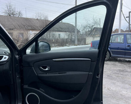 Синий Рено Сценик, объемом двигателя 1.9 л и пробегом 218 тыс. км за 7500 $, фото 25 на Automoto.ua