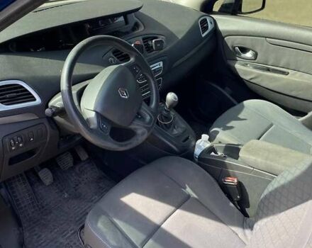 Рено Сценик 2010 в Бурштыне на Automoto.ua Синий Рено Сценик, объемом двигателя 1.4 л и пробегом 250 тыс. км за 5300 $, фото 4 на Automoto.ua