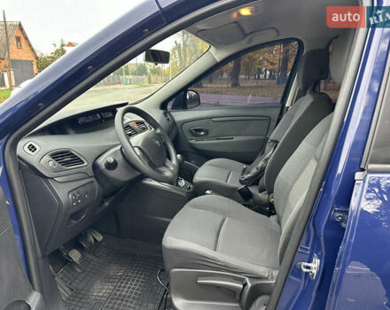 Синий Рено Сценик, объемом двигателя 1.5 л и пробегом 260 тыс. км за 5999 $, фото 34 на Automoto.ua