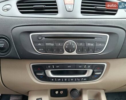 Рено Сценик 2010 в Радивилове на Automoto.ua Синий Рено Сценик, объемом двигателя 1.6 л и пробегом 137 тыс. км за 6900 $, фото 38 на Automoto.ua