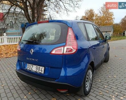 Рено Сценик 2010 в Радивилове на Automoto.ua Синий Рено Сценик, объемом двигателя 1.6 л и пробегом 137 тыс. км за 6900 $, фото 16 на Automoto.ua