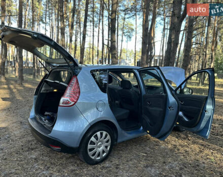 Синій Рено Сценік, об'ємом двигуна 1.5 л та пробігом 188 тис. км за 7150 $, фото 9 на Automoto.ua
