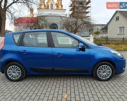 Рено Сценик 2010 в Радивилове на Automoto.ua Синий Рено Сценик, объемом двигателя 1.6 л и пробегом 137 тыс. км за 6900 $, фото 56 на Automoto.ua
