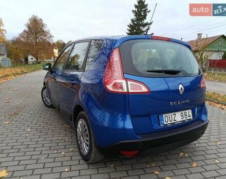 Рено Сценик 2010 в Радивилове на Automoto.ua Синий Рено Сценик, объемом двигателя 1.6 л и пробегом 137 тыс. км за 6900 $, фото 5 на Automoto.ua